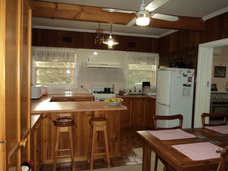 8 Powlett Street, Broadford VIC 3658