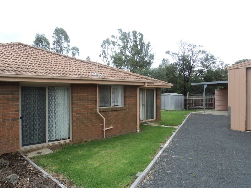 43 Donaldson Drive, Broadford VIC 3658