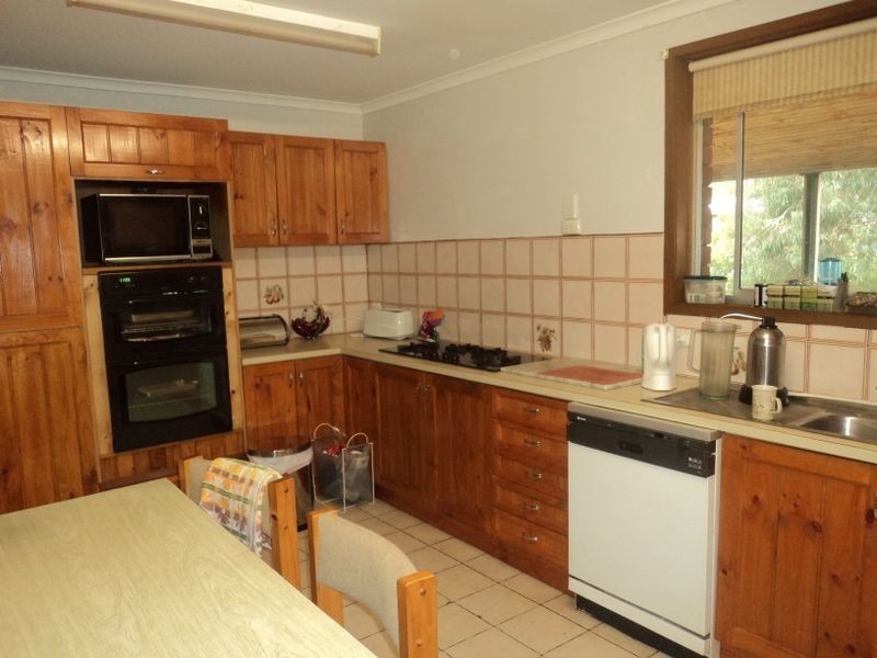 7 Maxfield Court, Broadford VIC 3658