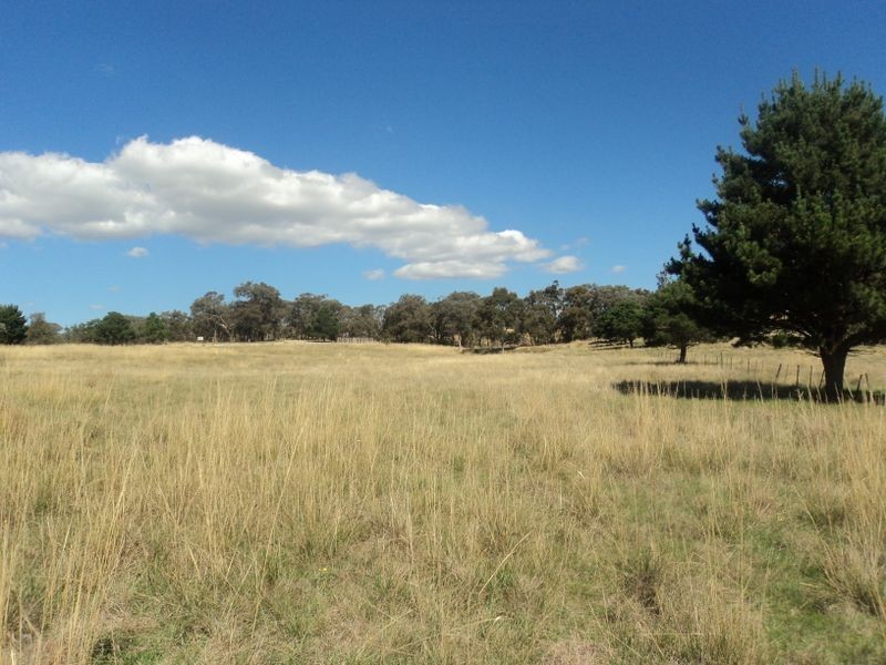 295 Mia Mia Rd, Broadford VIC 3658