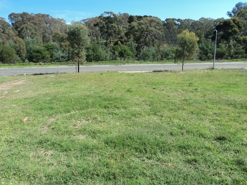 37 Chloe Drive, Broadford VIC 3658