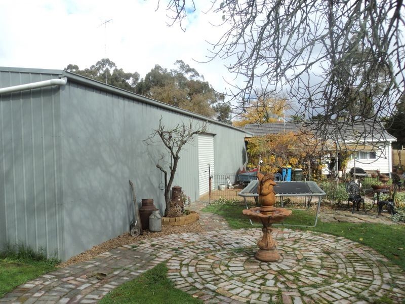 27 Last Street, Broadford VIC 3658