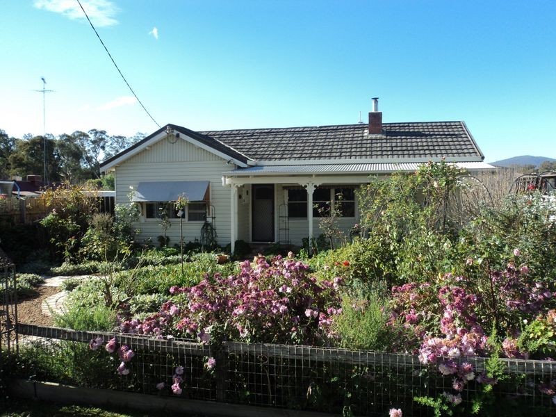 27 Last Street, Broadford VIC 3658