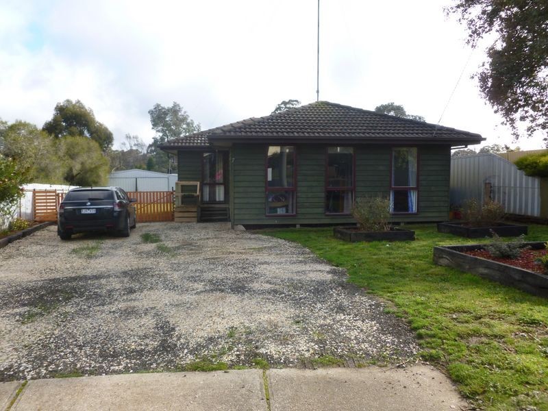 7 Marin Court, Broadford VIC 3658