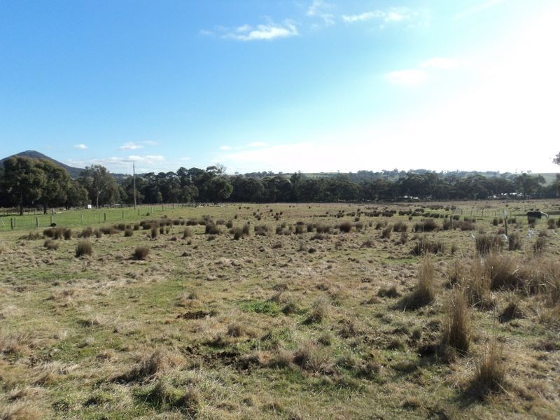 70 Reservoir Rd, Broadford VIC 3658