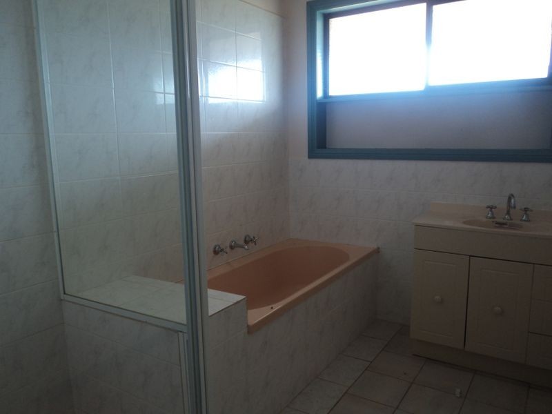 70 Reservoir Rd, Broadford VIC 3658