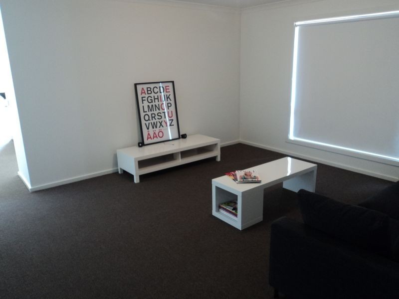 17 Grange Drive, Broadford VIC 3658