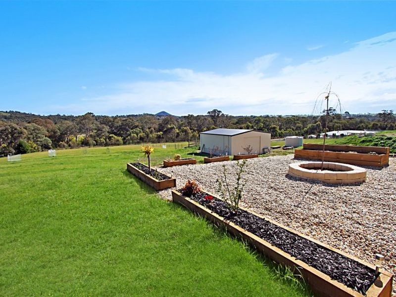 6 Timbertop Rise, Broadford VIC 3658