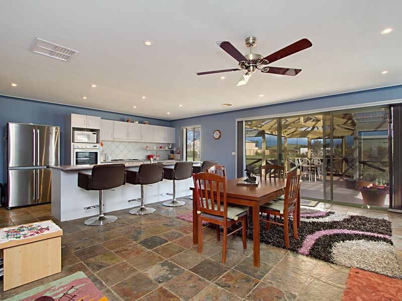 5 Mollison Court, Kilmore VIC 3764