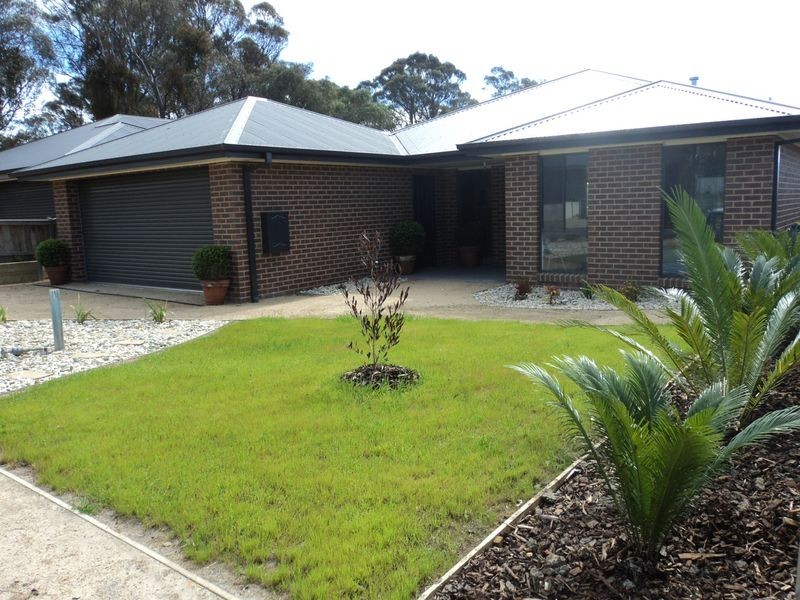 3 Grange Drive, Broadford VIC 3658