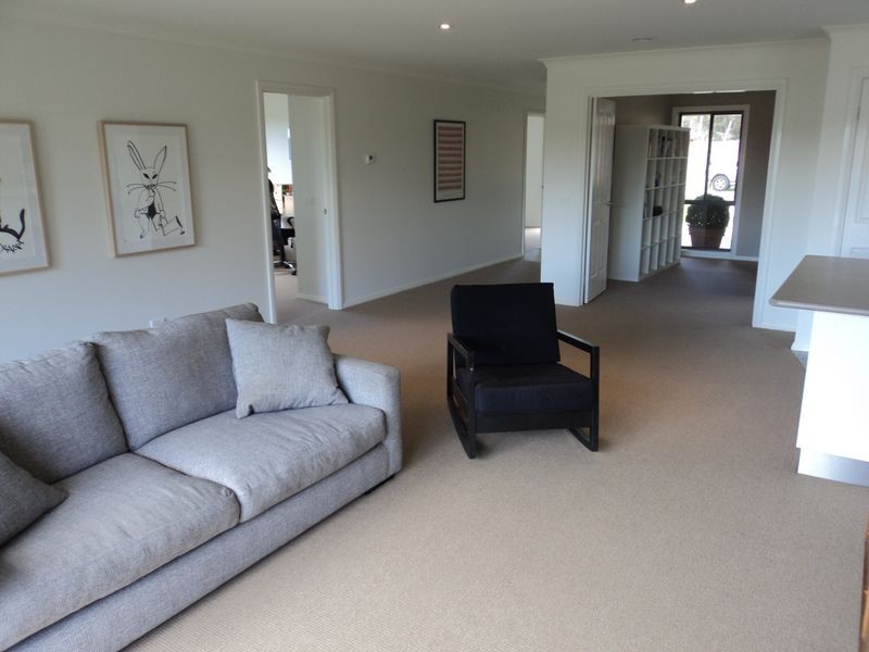 3 Grange Drive, Broadford VIC 3658