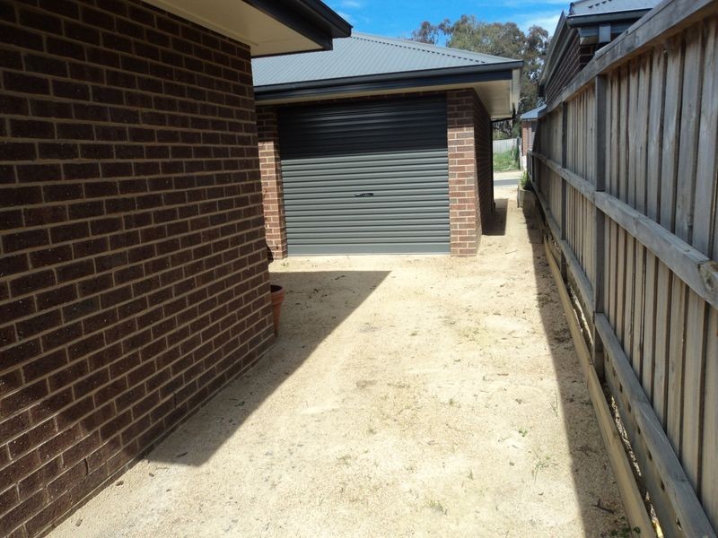 3 Grange Drive, Broadford VIC 3658