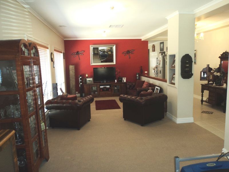 10 Hopkins way, Wallan VIC 3756