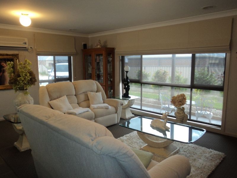 5 Parkland Place, Broadford VIC 3658