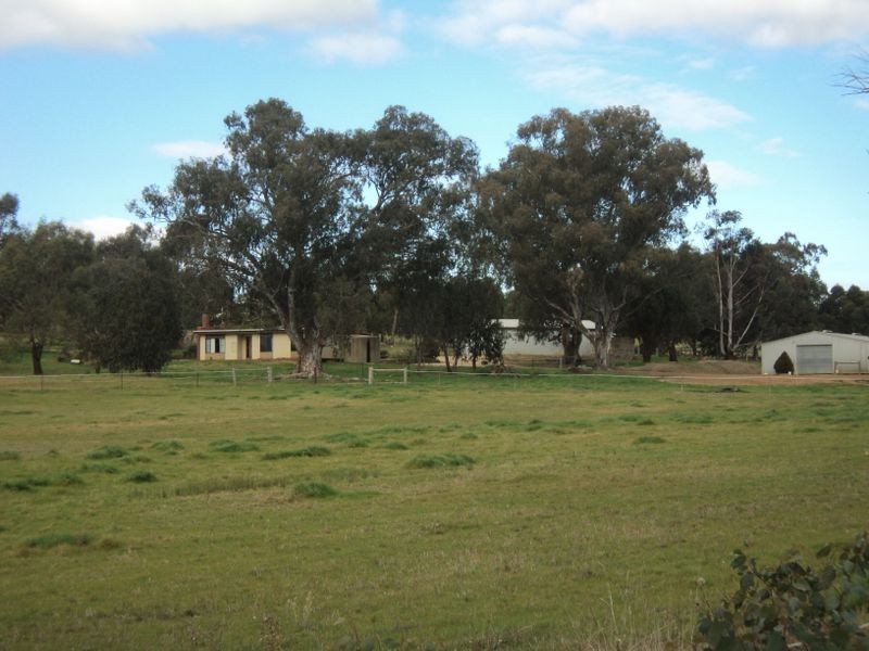 76 Lawrances Road, Yea VIC 3717
