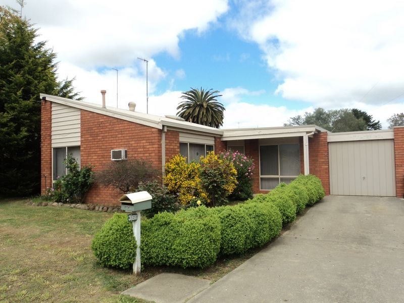 3/198 High Street, Broadford VIC 3658