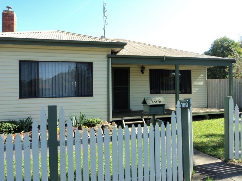 169 High Street, Broadford VIC 3658