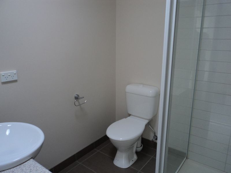 1/3-5 Murchison Street, Broadford VIC 3658