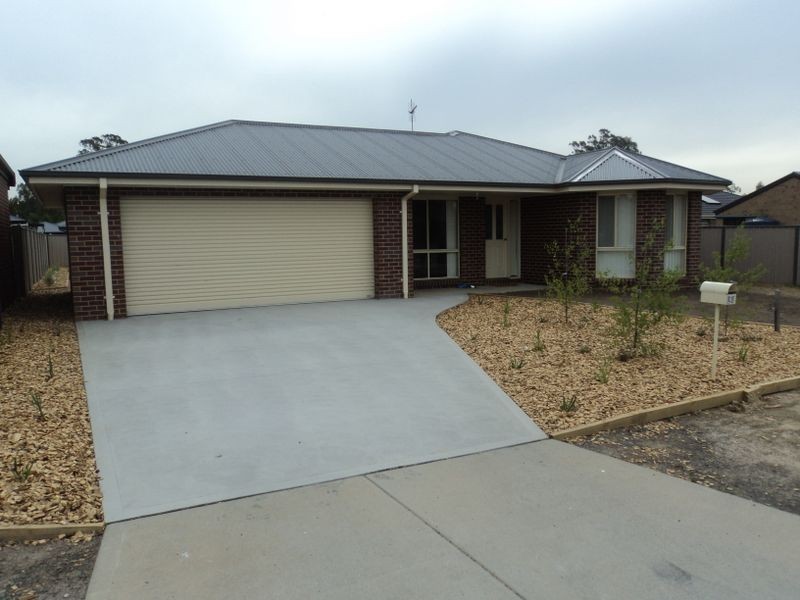 23 Greenwood Rise, Broadford VIC 3658