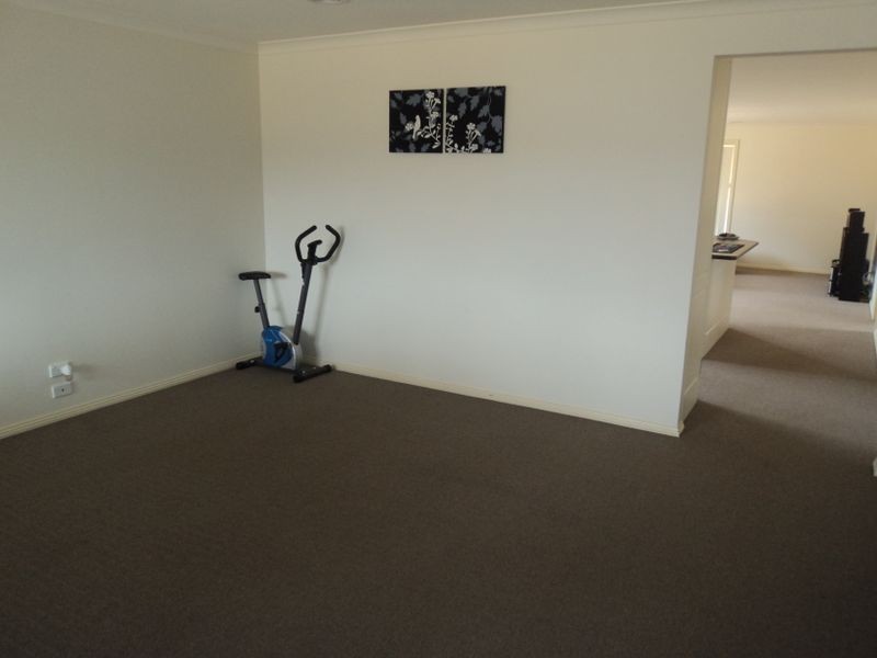 23 Greenwood Rise, Broadford VIC 3658