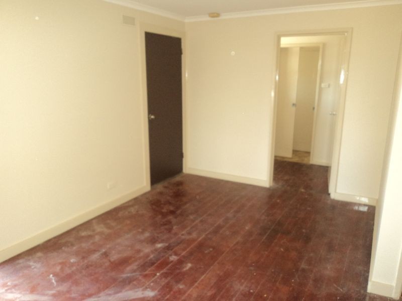 10 Skermer Avenue, Seymour VIC 3660