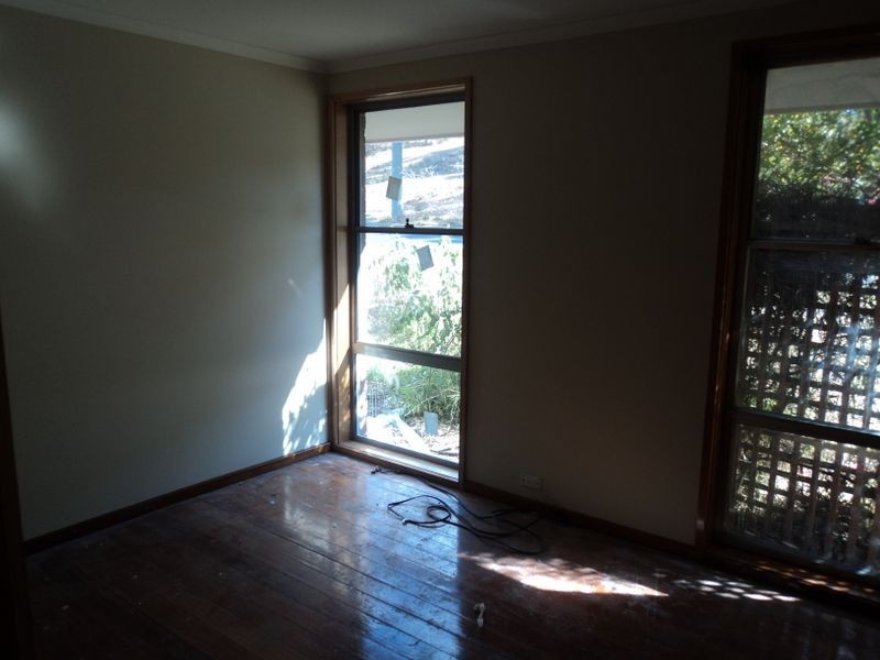 10 Skermer Avenue, Seymour VIC 3660