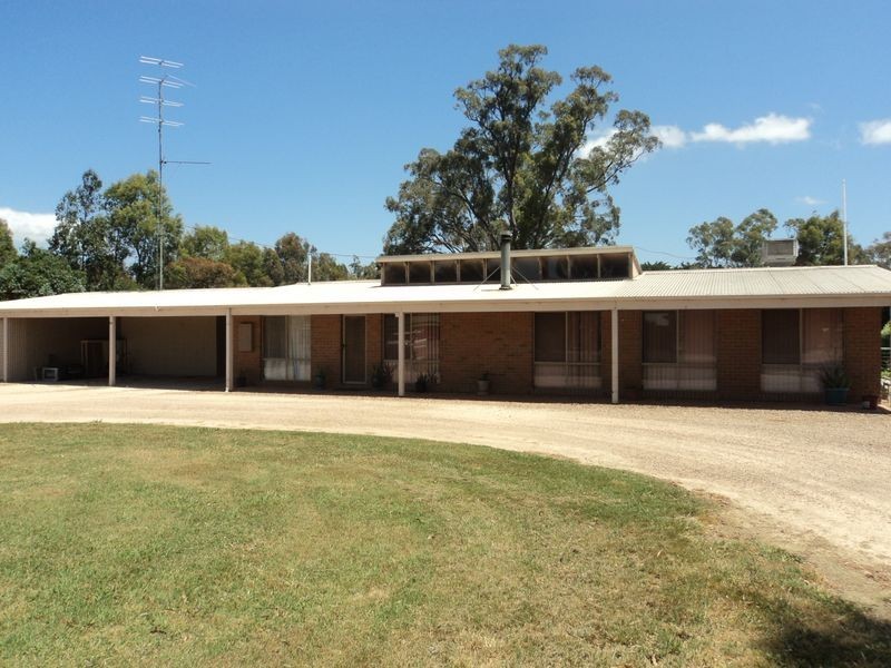 50 Casey Crescent, Broadford VIC 3658