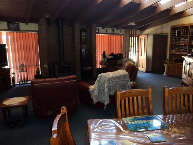 50 Casey Crescent, Broadford VIC 3658