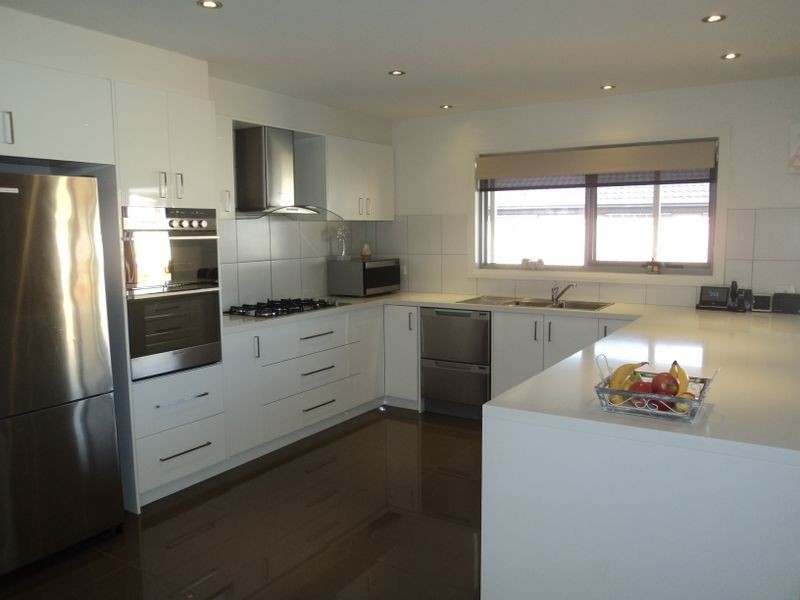 16 Nyah Court, Broadford VIC 3658