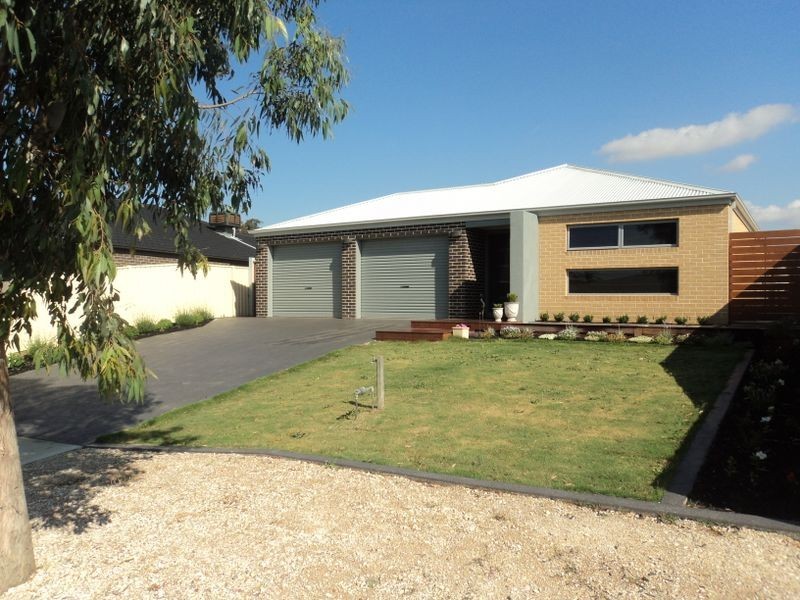 16 Nyah Court, Broadford VIC 3658