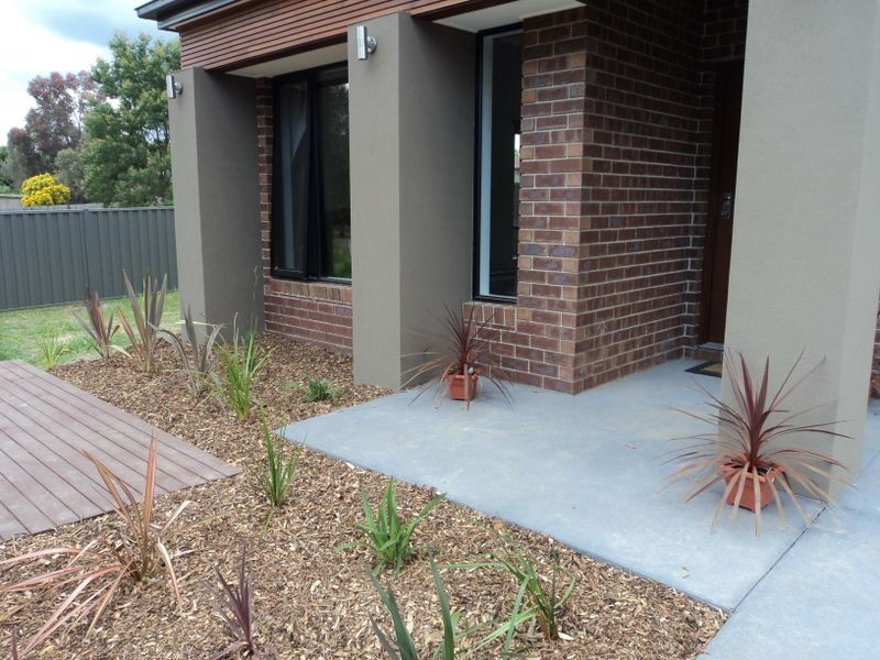 26 The Parade, Broadford VIC 3658