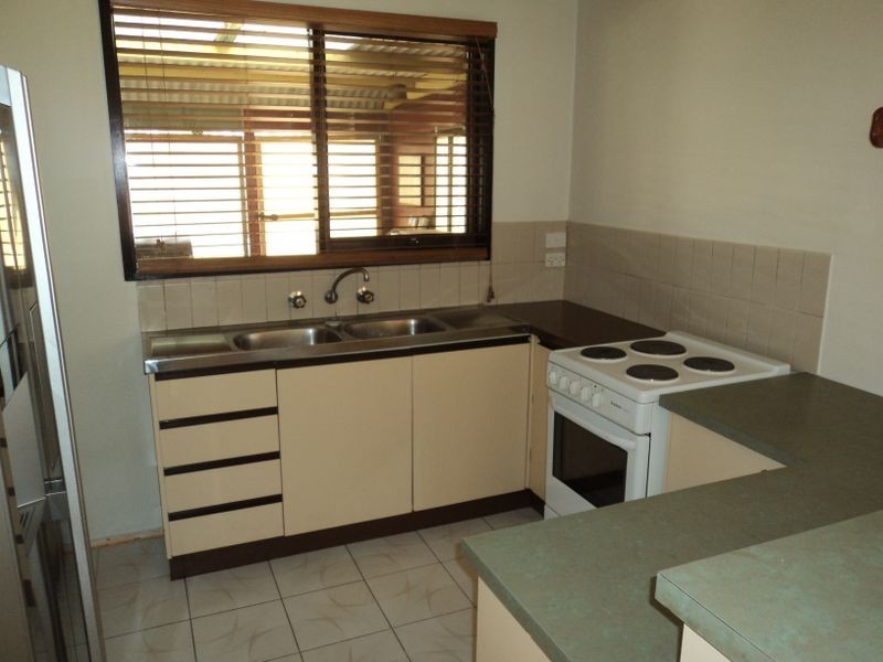 10 Linton Street, Clonbinane VIC 3658