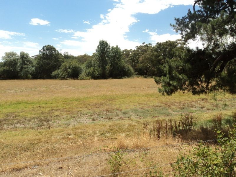 151 Burges Lane, Broadford VIC 3658