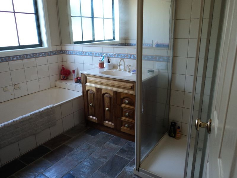 35 Casey Cres, Broadford VIC 3658