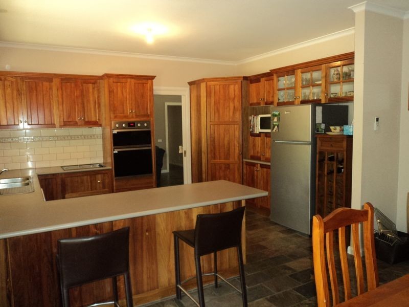 35 Casey Cres, Broadford VIC 3658