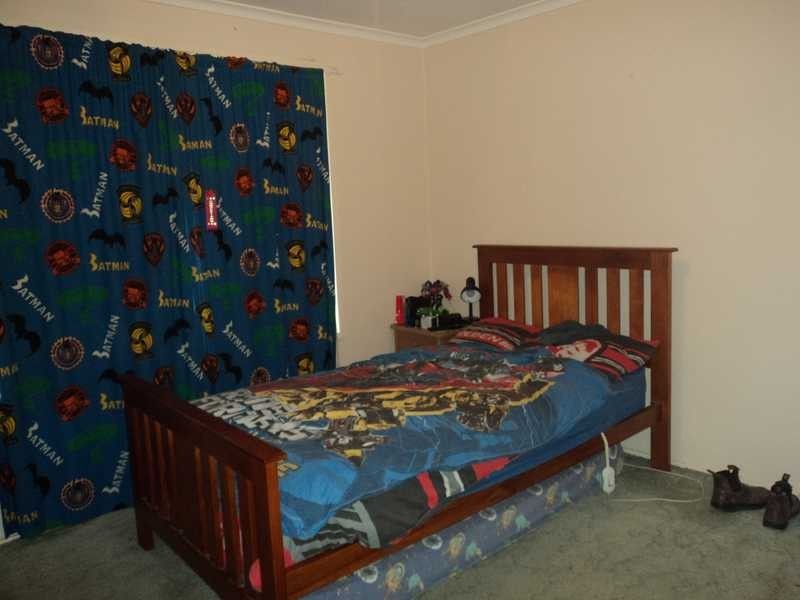 14 Mylson Ave, Broadford VIC 3658