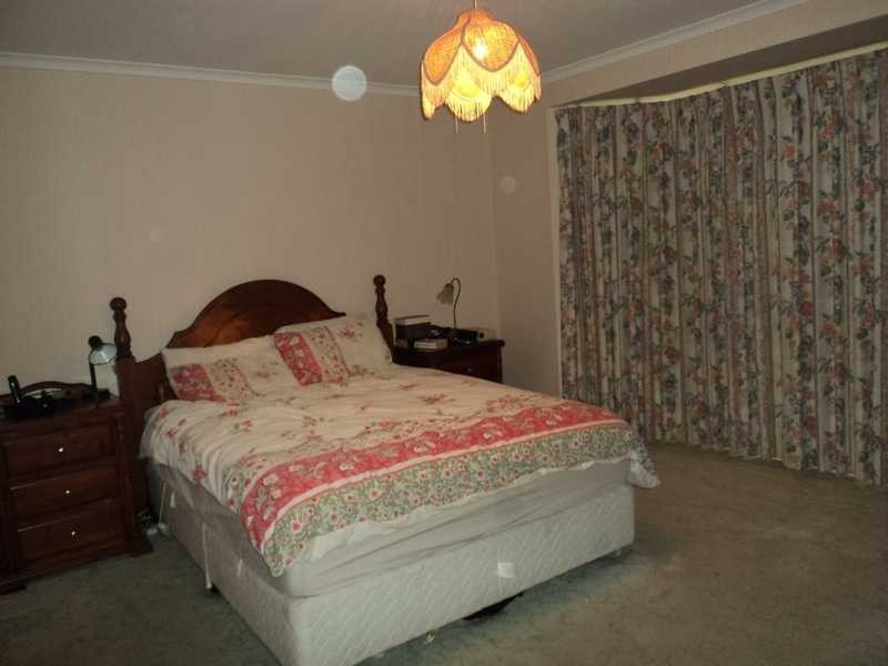 14 Mylson Ave, Broadford VIC 3658