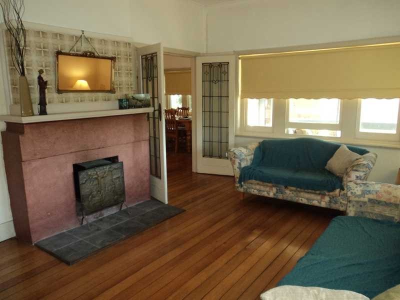 16 Hamilton Street, Kilmore VIC 3764