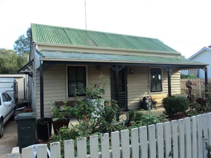 19 Gavan Street, Broadford VIC 3658