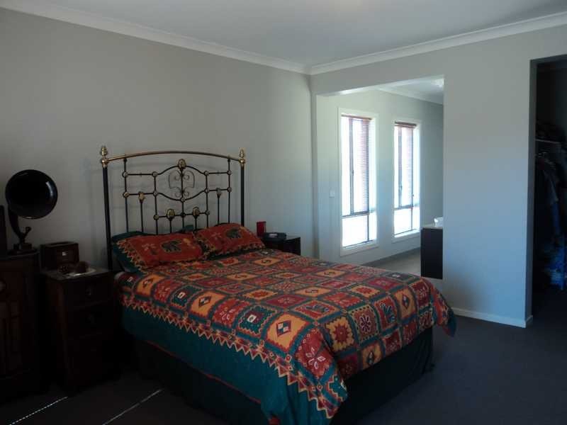 4 Tass Court, Broadford VIC 3658