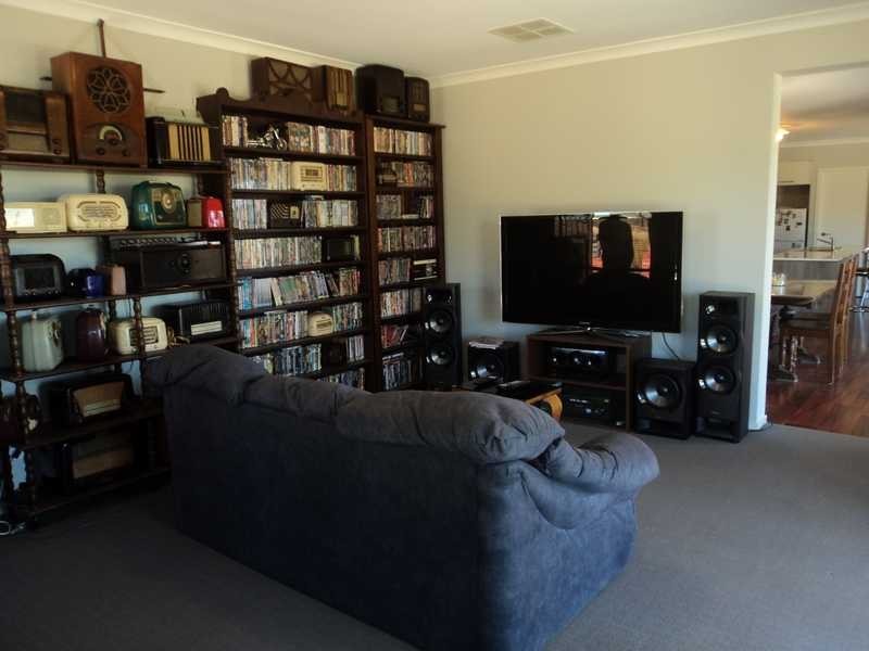 4 Tass Court, Broadford VIC 3658