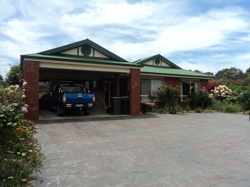9 Kearns Close, Broadford VIC 3658