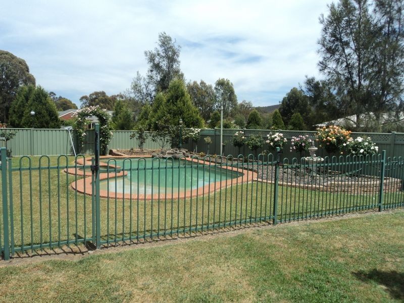 9 Kearns Close, Broadford VIC 3658