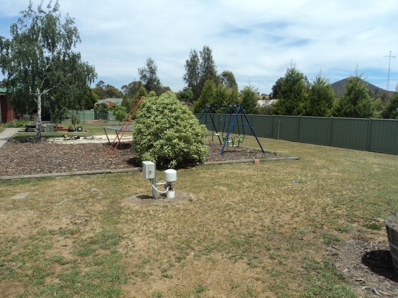 9 Kearns Close, Broadford VIC 3658