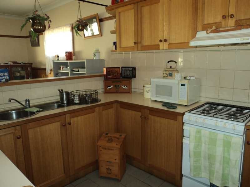 34 Donaldson Drive, Broadford VIC 3658