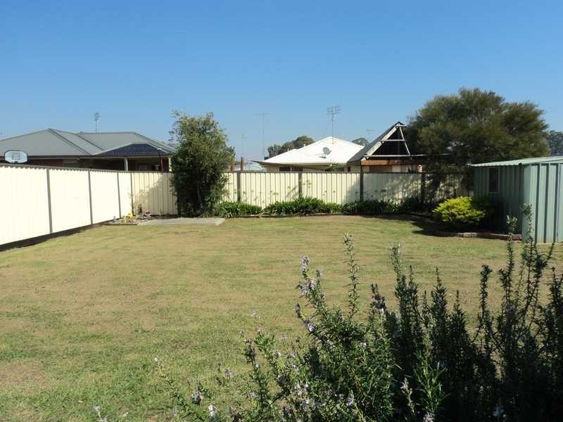 34 Donaldson Drive, Broadford VIC 3658