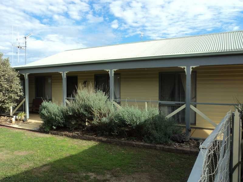 34 Donaldson Drive, Broadford VIC 3658