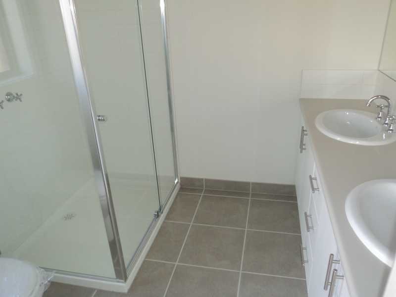 22 Grange Drive, Broadford VIC 3658