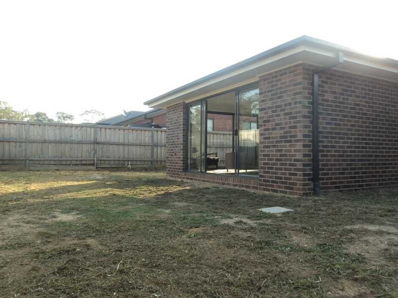 22 Grange Drive, Broadford VIC 3658