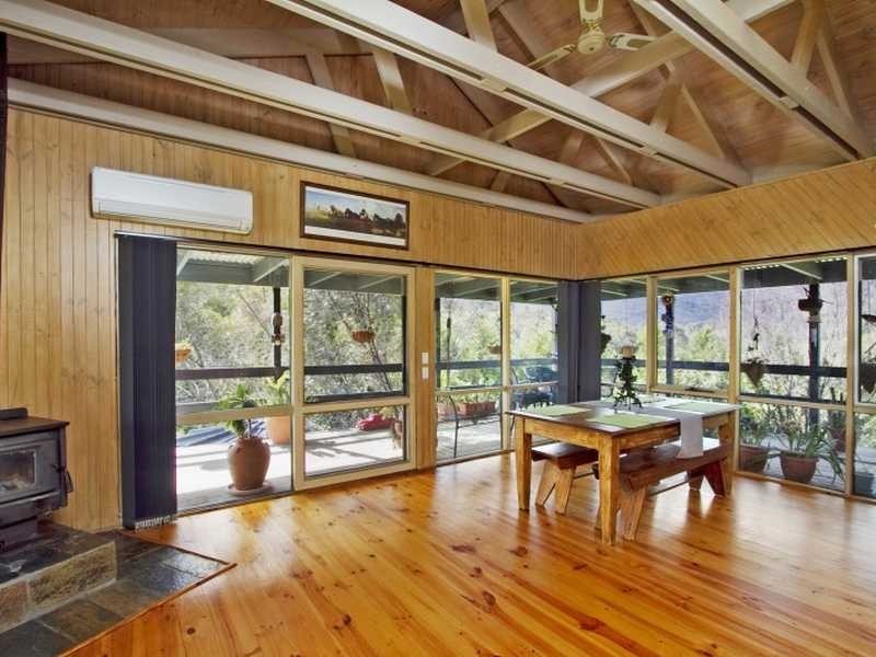 490 Davis Road, Broadford VIC 3658